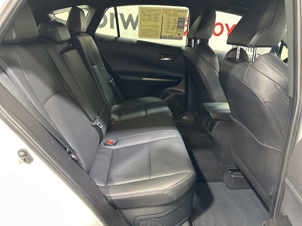 Used 2024 Toyota Venza Limited image 13