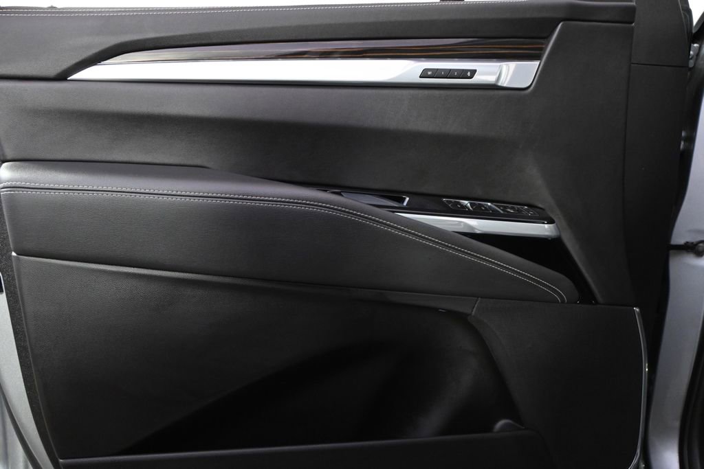 Certified 2025 Cadillac Escalade Premium Luxury image 23