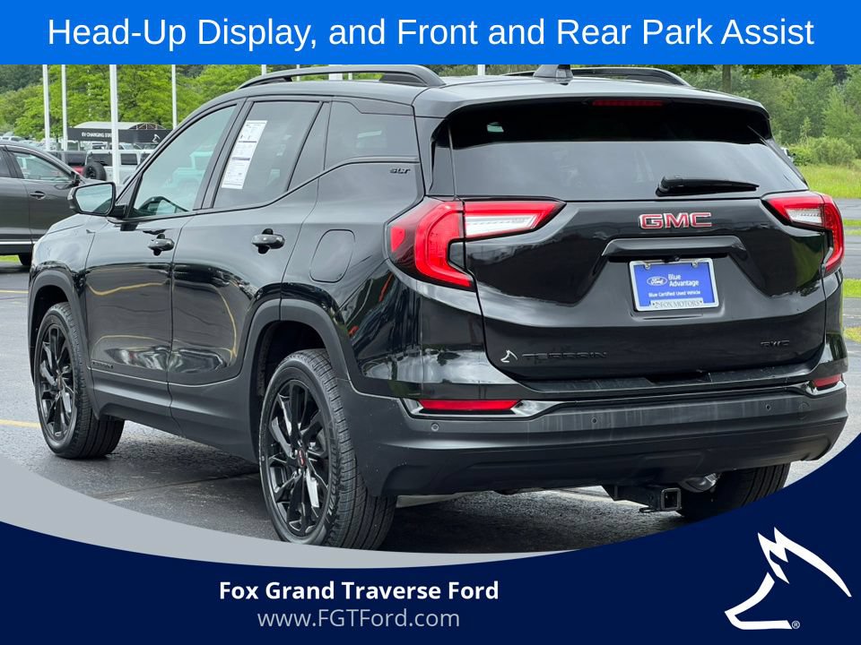 Used 2023 GMC Terrain SLT w/ Infotainment Package II AWD/4WD image 44