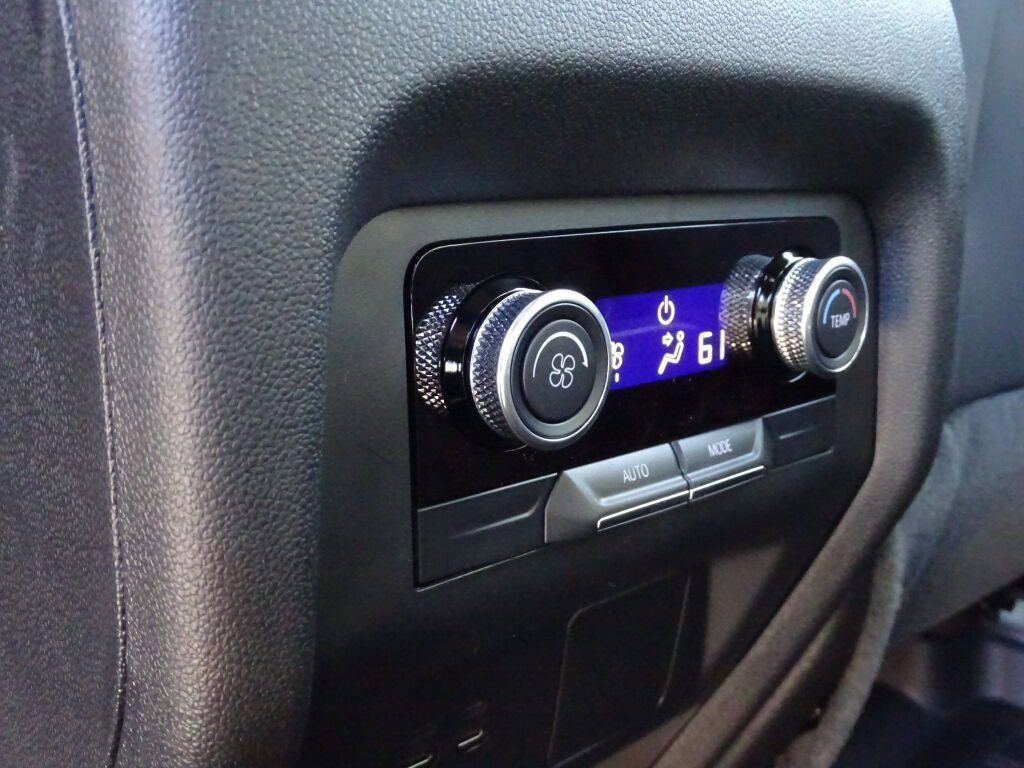 New 2025 Buick Enclave Sport Touring w/ Super Cruise Package image 25