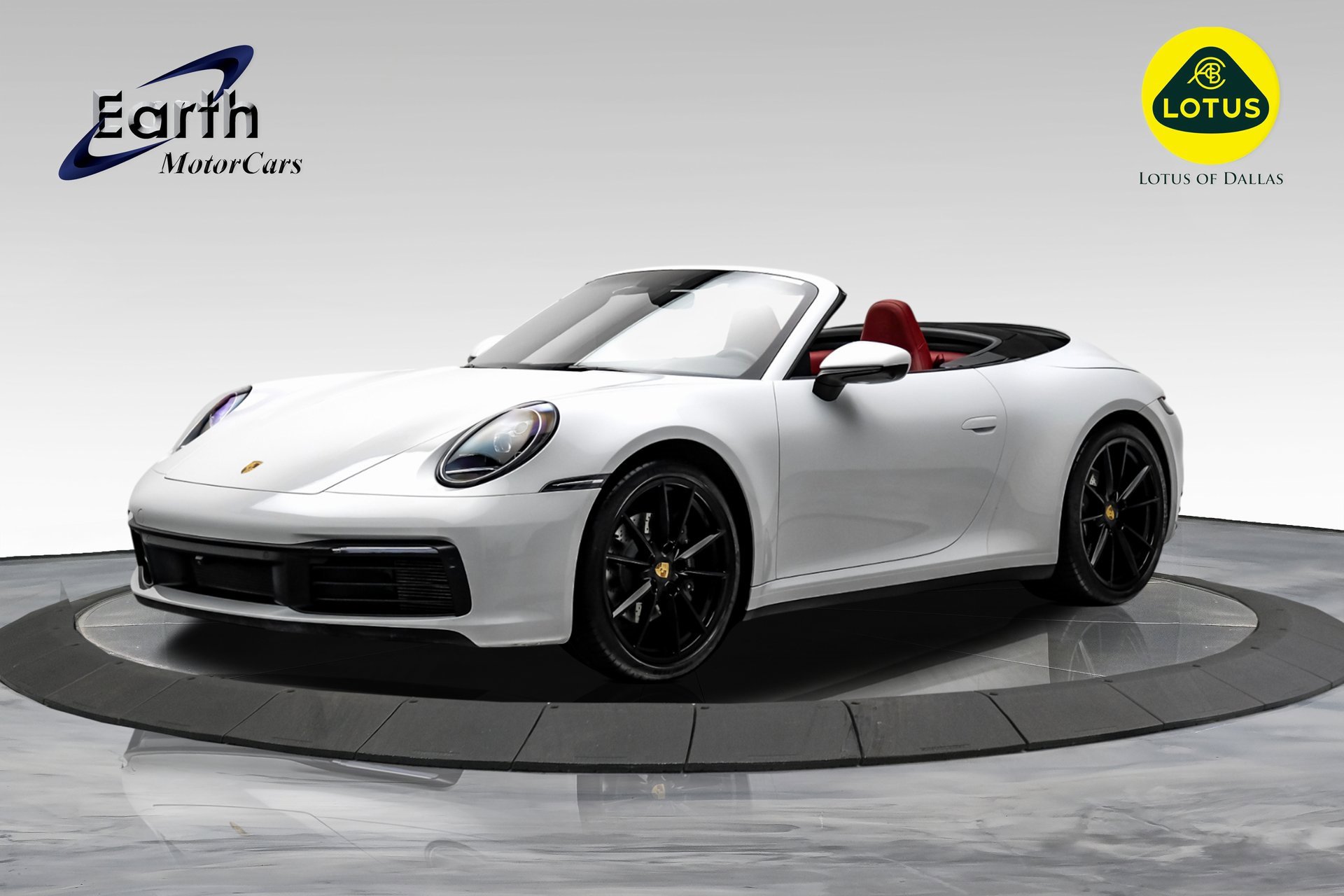 Used 2021 Porsche 911 Carrera 4 image 1