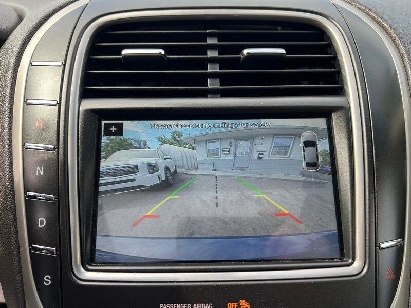 Used 2018 Lincoln MKX Reserve w/ Lincoln MKX Climate Package AWD/4WD image 18