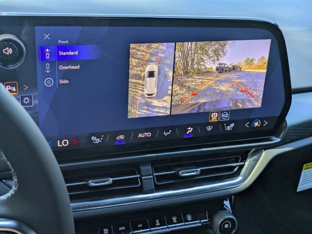 New 2026 Chevrolet Equinox EV LT w/ Comfort Package image 19