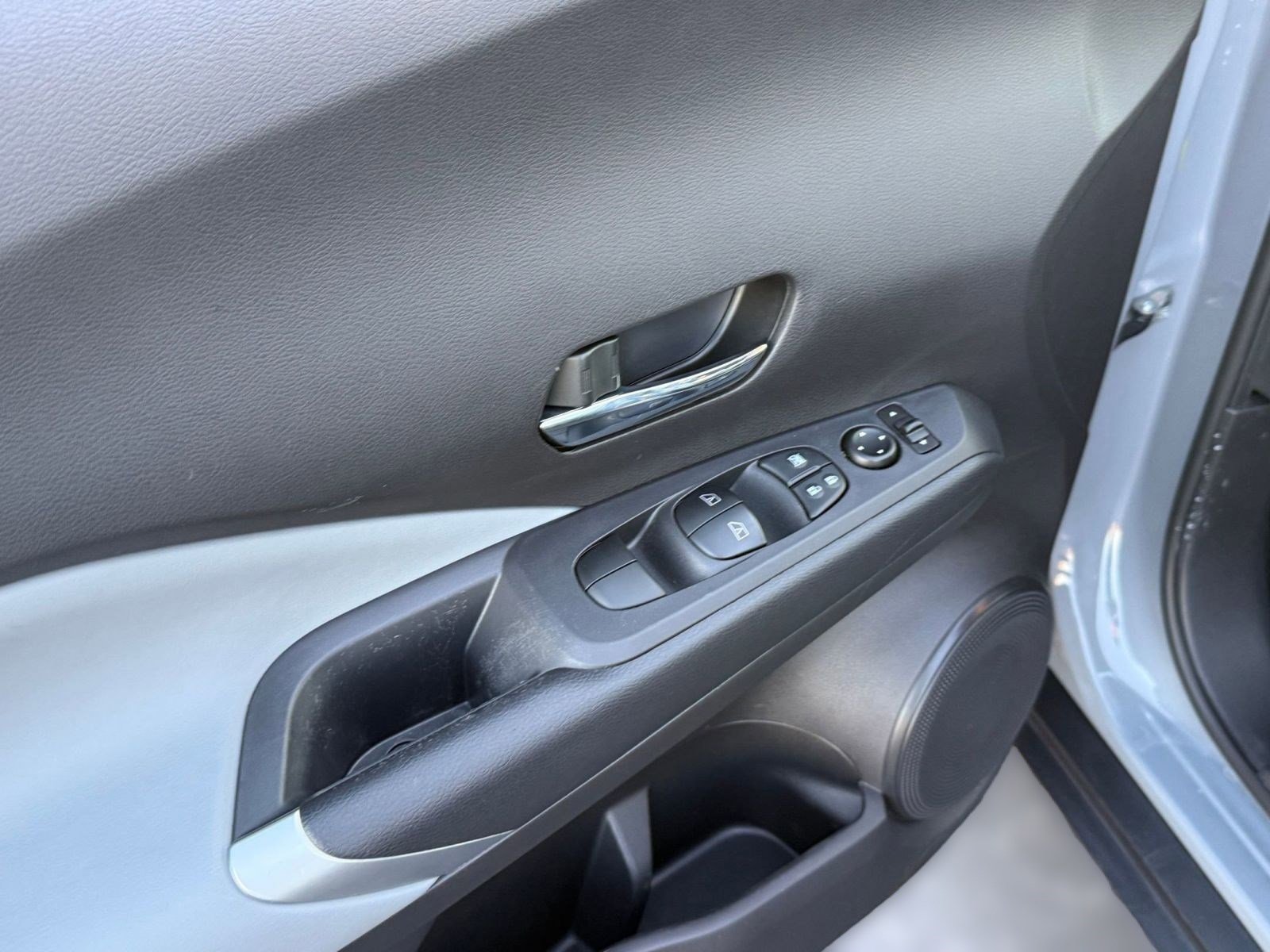 Certified 2023 Nissan Kicks SR w/ SR Premium Package image 20