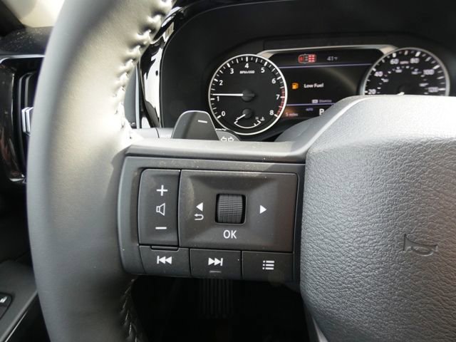 New 2026 Nissan Pathfinder SV AWD/4WD image 10