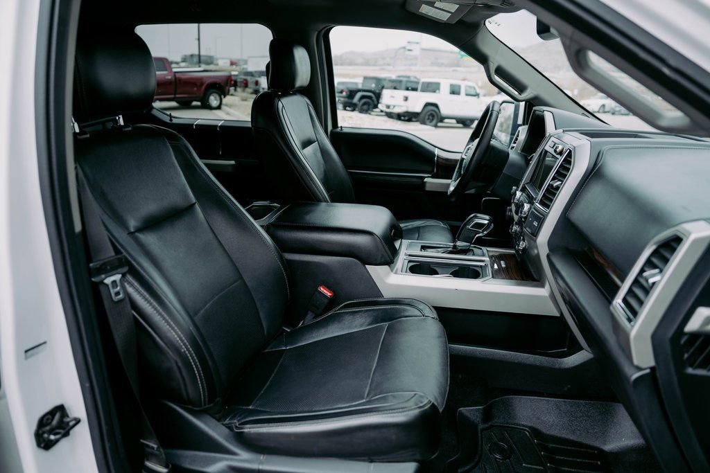 Used 2017 Ford F150 Lariat image 17