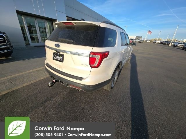 Used 2018 Ford Explorer XLT image 12