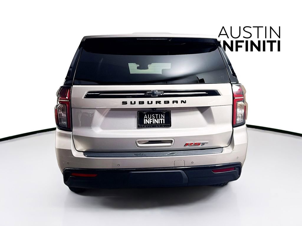 Used 2023 Chevrolet Suburban RST w/ Luxury Package image 6