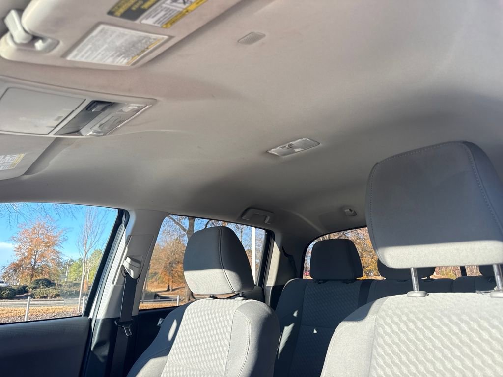 Used 2020 Toyota Tacoma SR5 image 25