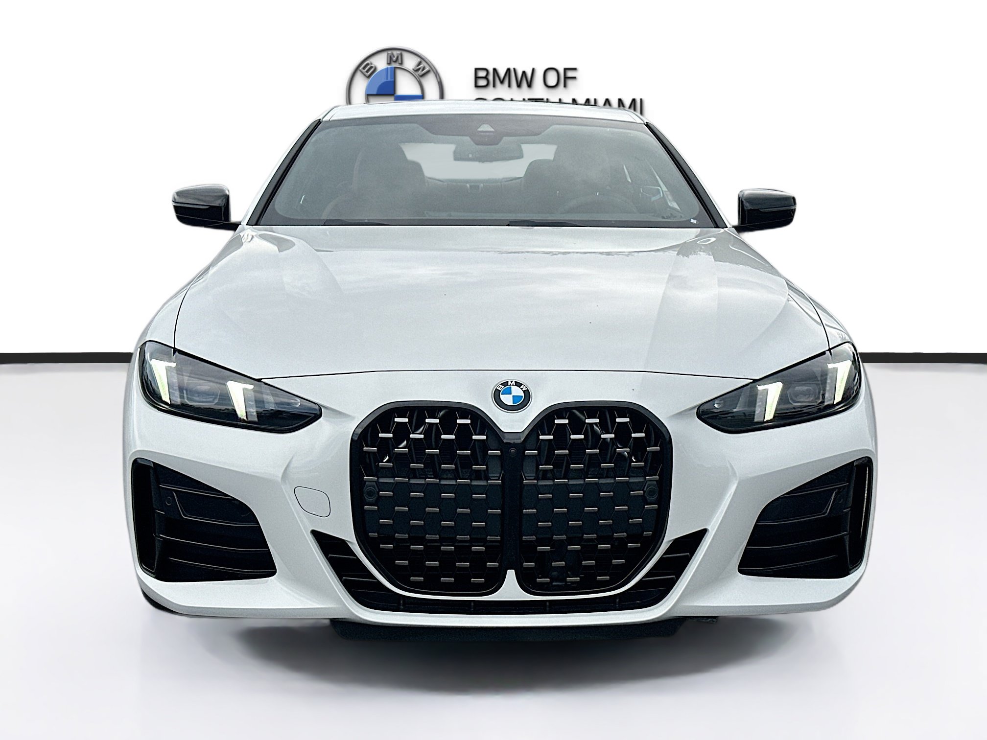 New 2026 BMW 430i Coupe w/ M Sport Package RWD image 2