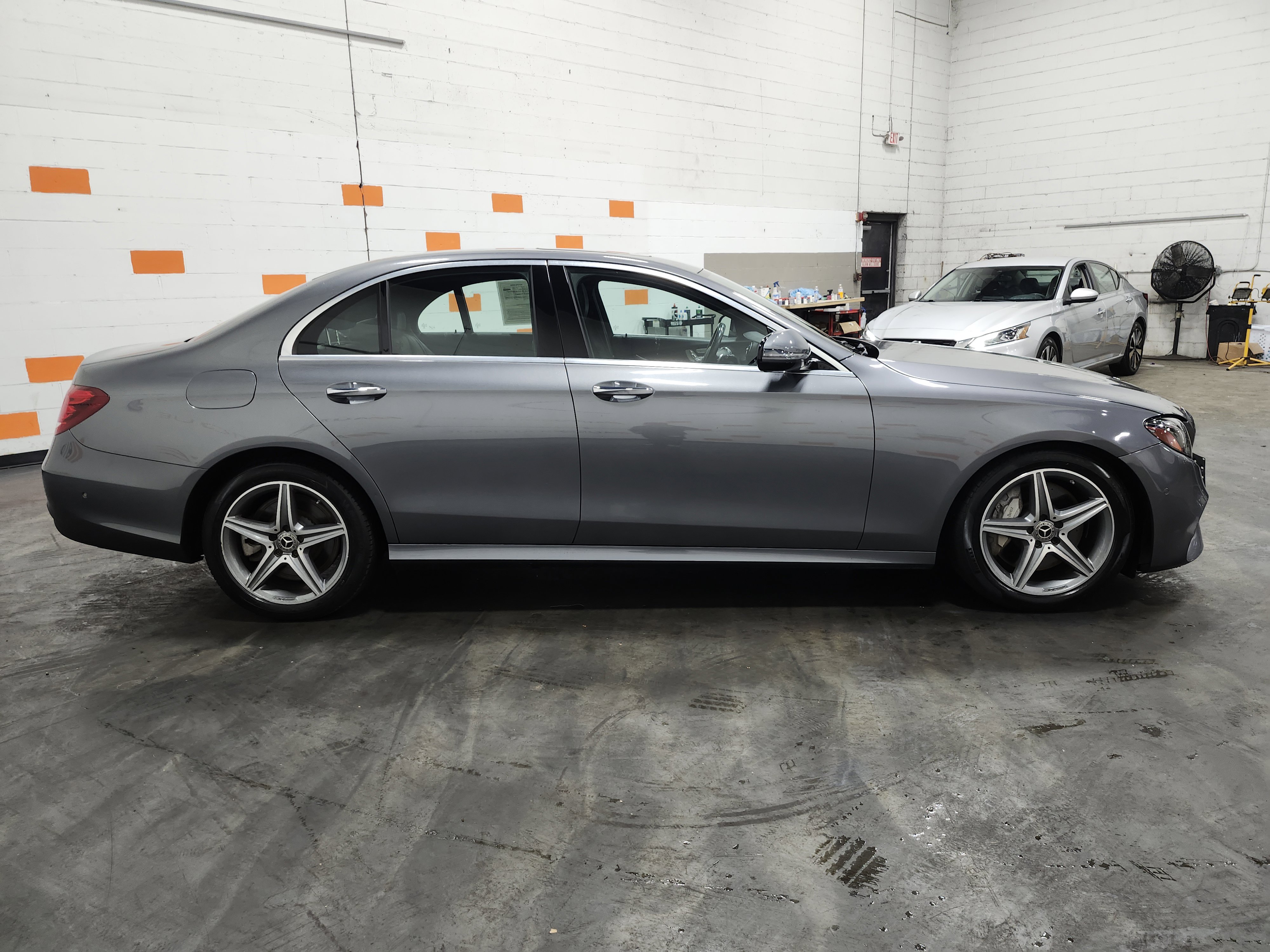 Used 2018 Mercedes-Benz E 400 E 400 w/ Premium 1 Package image 18