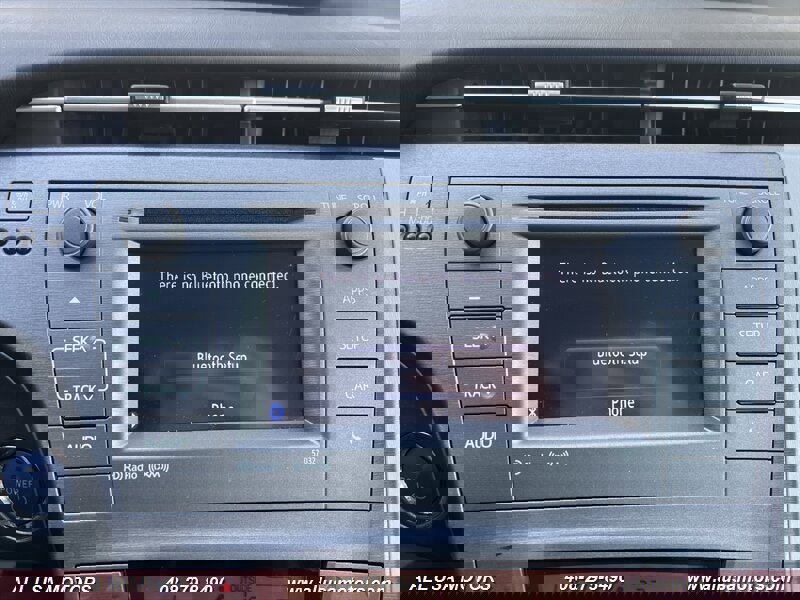 Used 2013 Toyota Prius Three FWD image 36