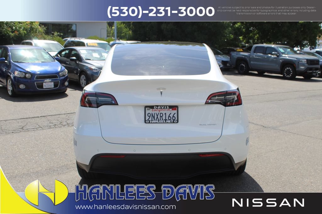 Used 2021 Tesla Model Y Long Range AWD/4WD image 8