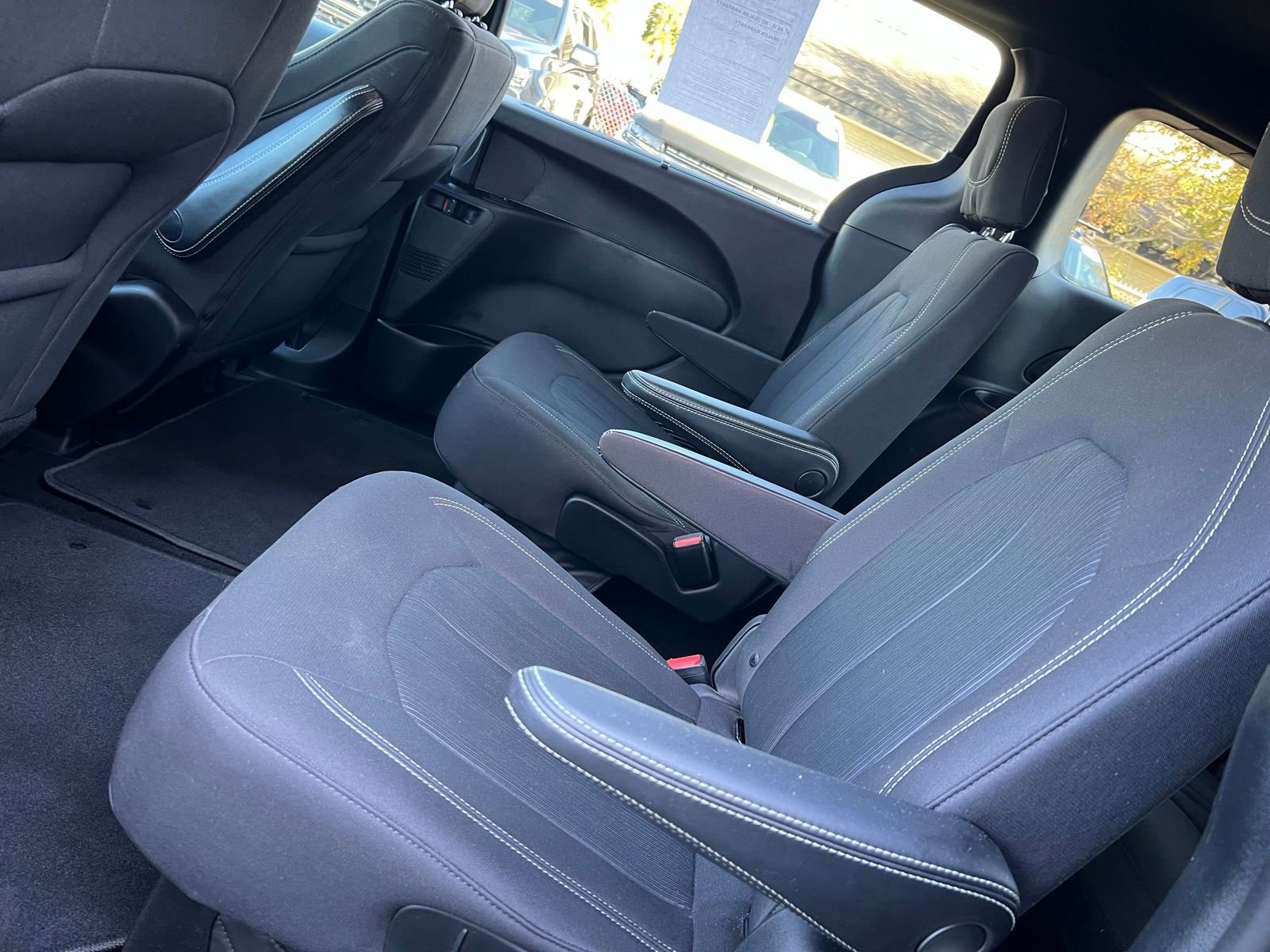 Used 2019 Chrysler Pacifica Touring Plus w/ S Appearance Package image 42