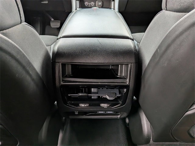 Used 2023 Jeep Grand Cherokee Altitude image 16