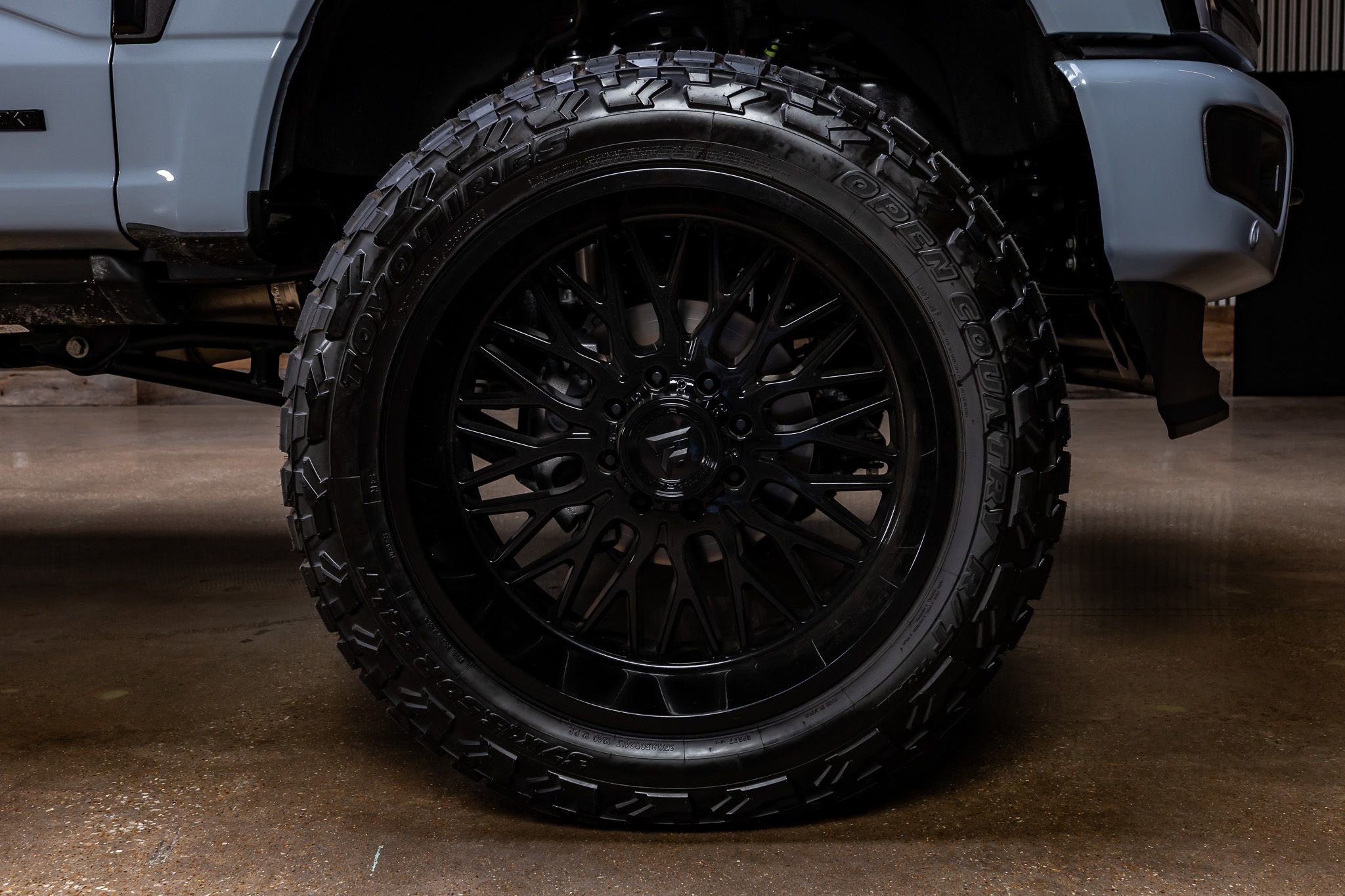 Used 2026 Ford F250 King Ranch w/ Chrome Package image 12