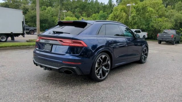 Used 2024 Audi RS Q8 AWD/4WD image 24