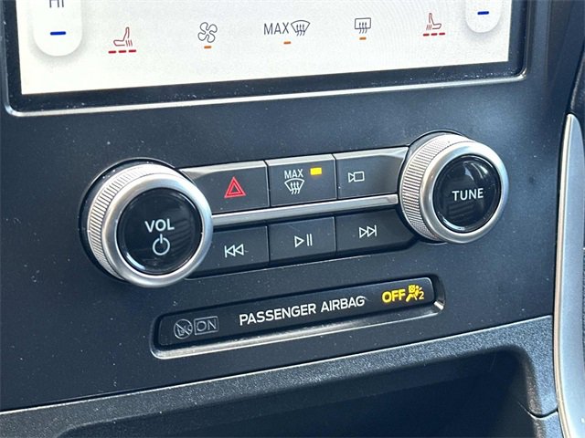 Used 2024 Ford Edge SEL image 14