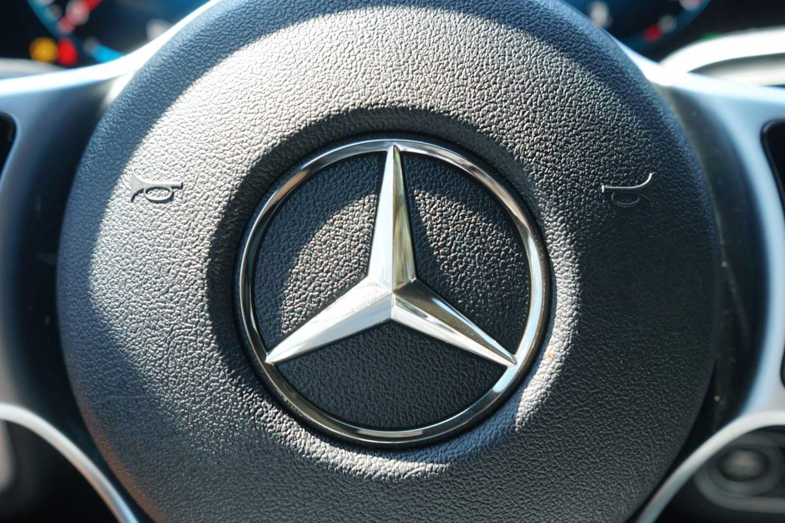 Used 2020 Mercedes-Benz GLE 350 image 12