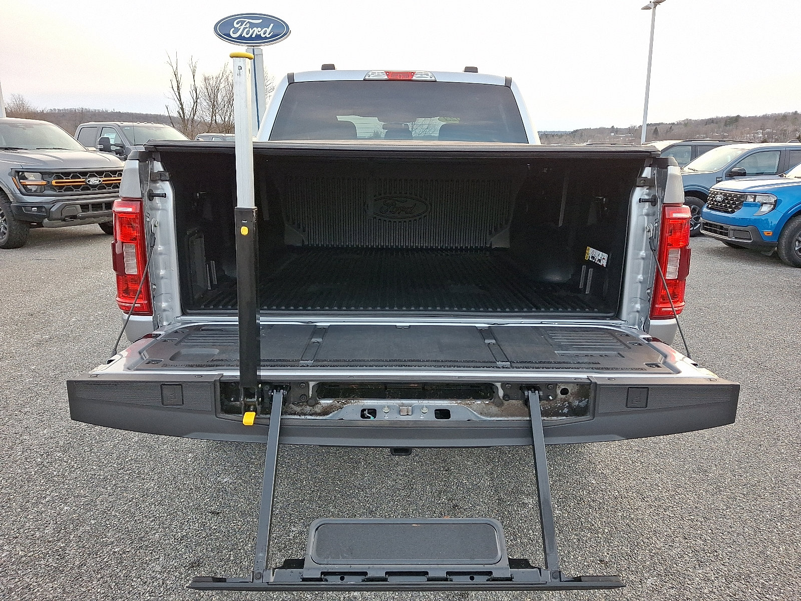 Certified 2022 Ford F150 XL w/ STX Black Appearance Package image 28