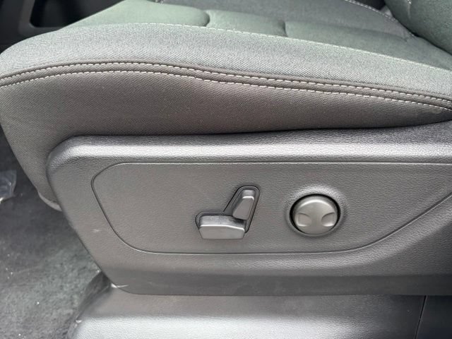New 2026 RAM 1500 Big Horn AWD/4WD image 16