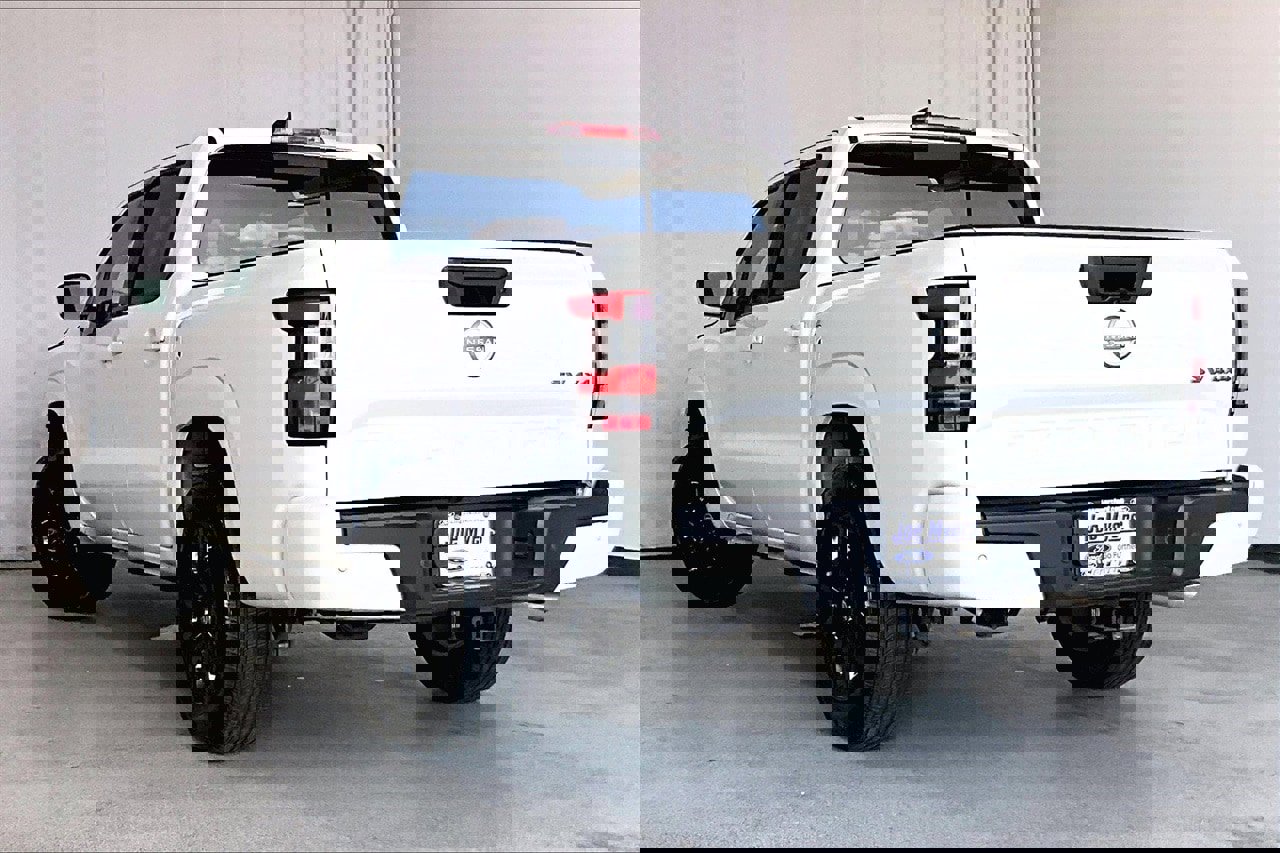 Used 2023 Nissan Frontier SV w/ SV Convenience Package image 10