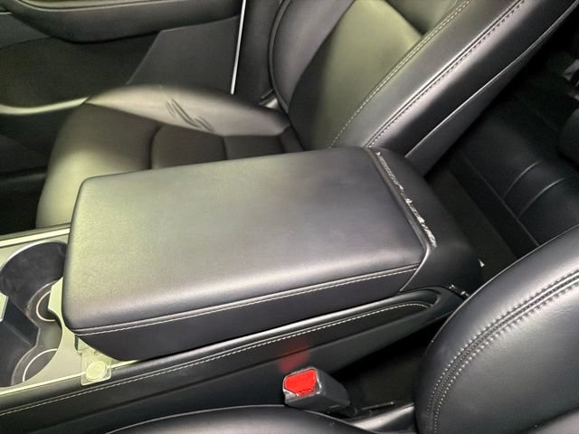 Used 2023 Tesla Model Y Long Range AWD/4WD image 22