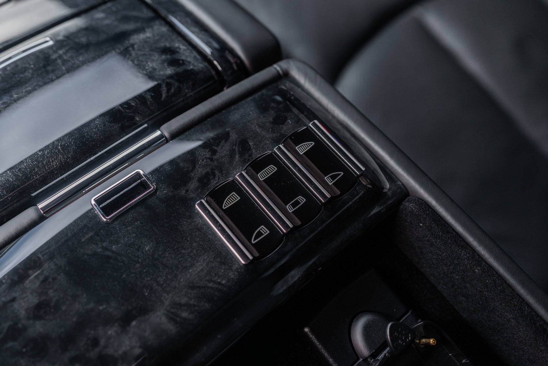 Used 2009 Maybach 57 S image 29