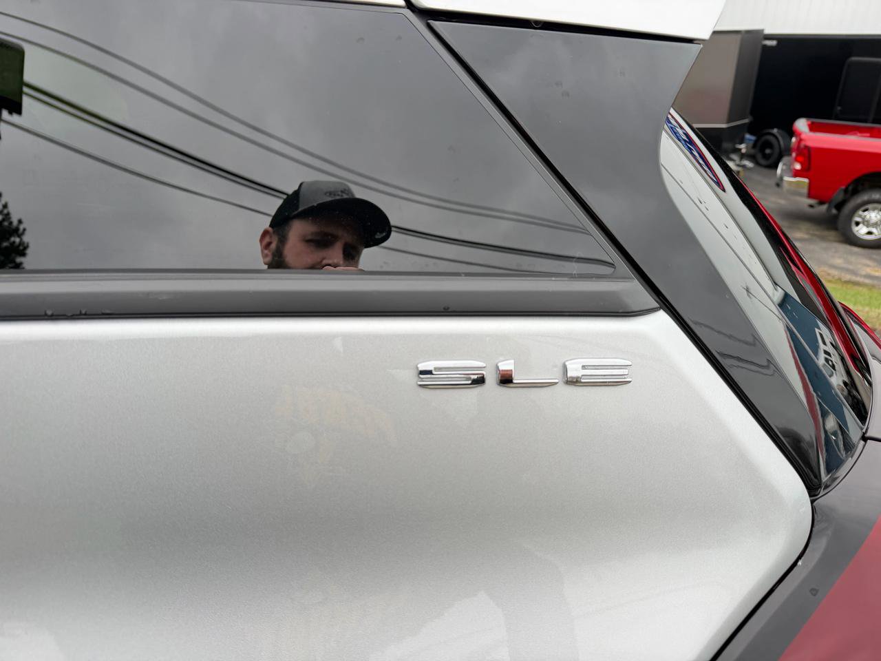 Used 2022 GMC Terrain SLE image 15