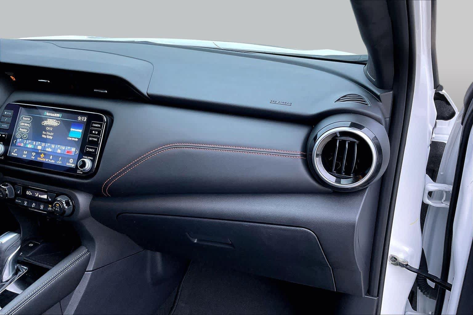 Used 2024 Nissan Kicks SR w/ SR Premium Package FWD image 18