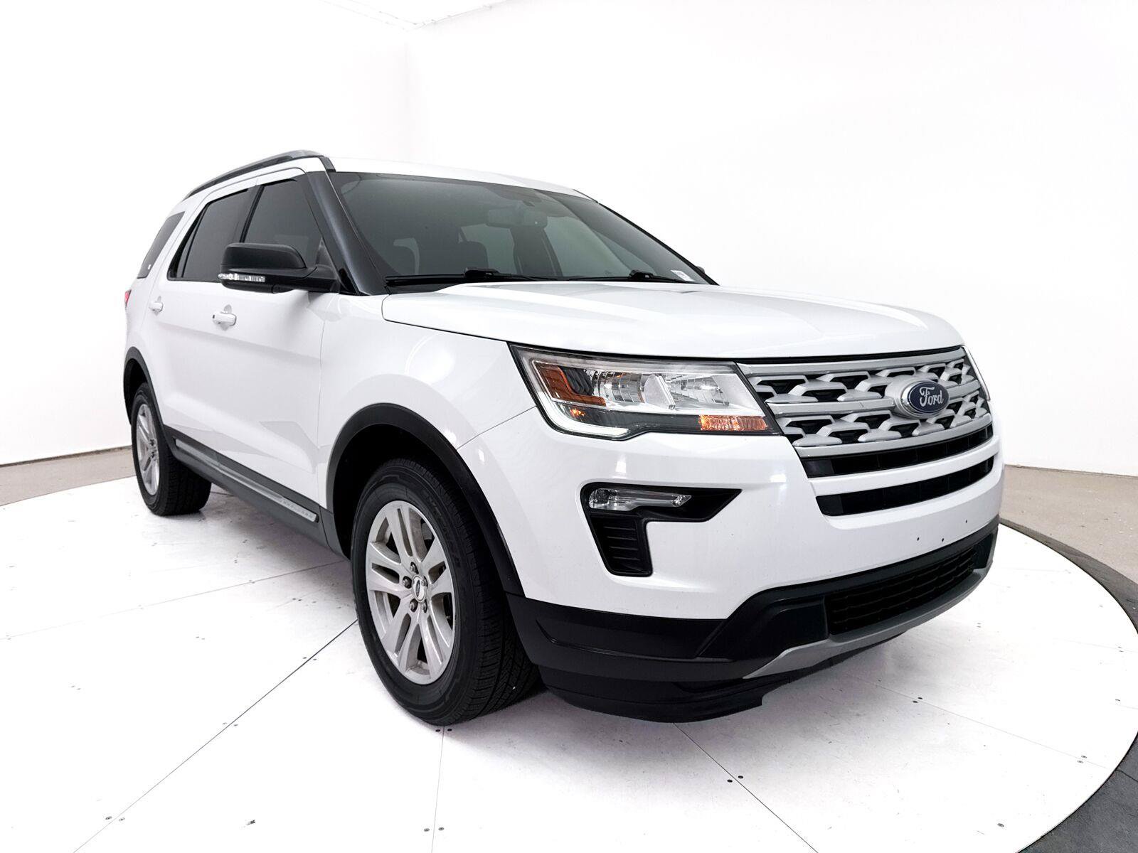 Used 2019 Ford Explorer XLT w/ Equipment Group 201A AWD/4WD image 1