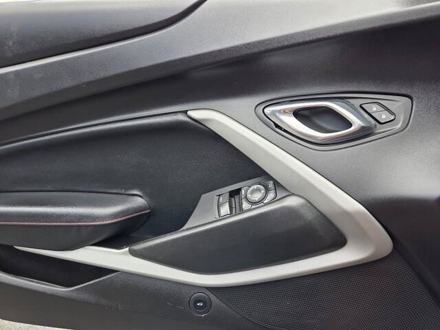 Used 2020 Chevrolet Camaro LT RWD image 12