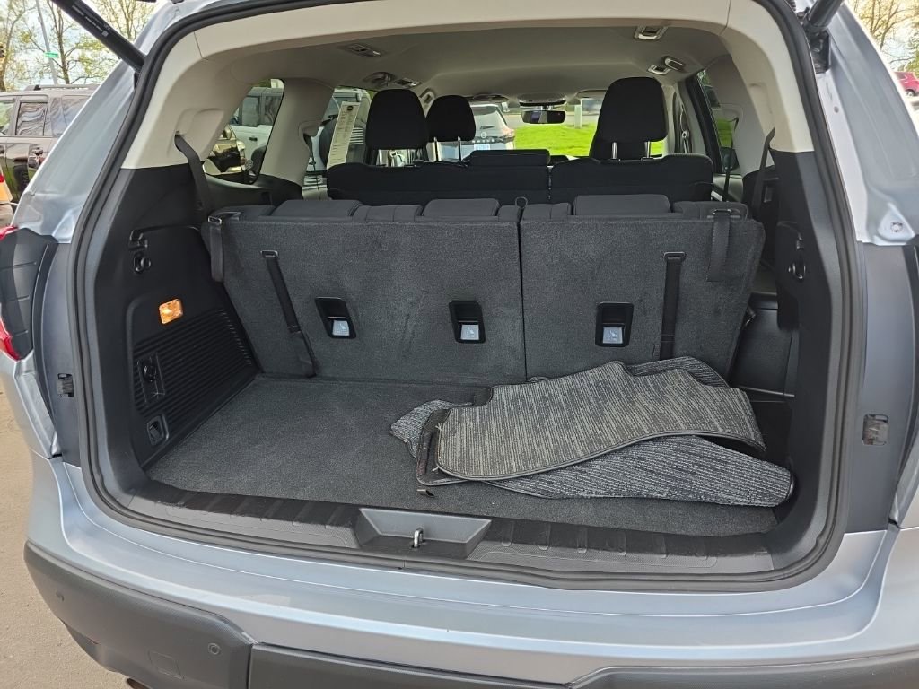 Used 2020 Subaru Ascent Premium w/ Convenience Package image 13