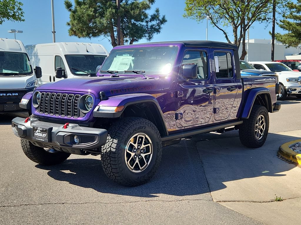 New 2026 Jeep Gladiator Rubicon w/ Steel Power Dome Hood Package AWD/4WD image 4