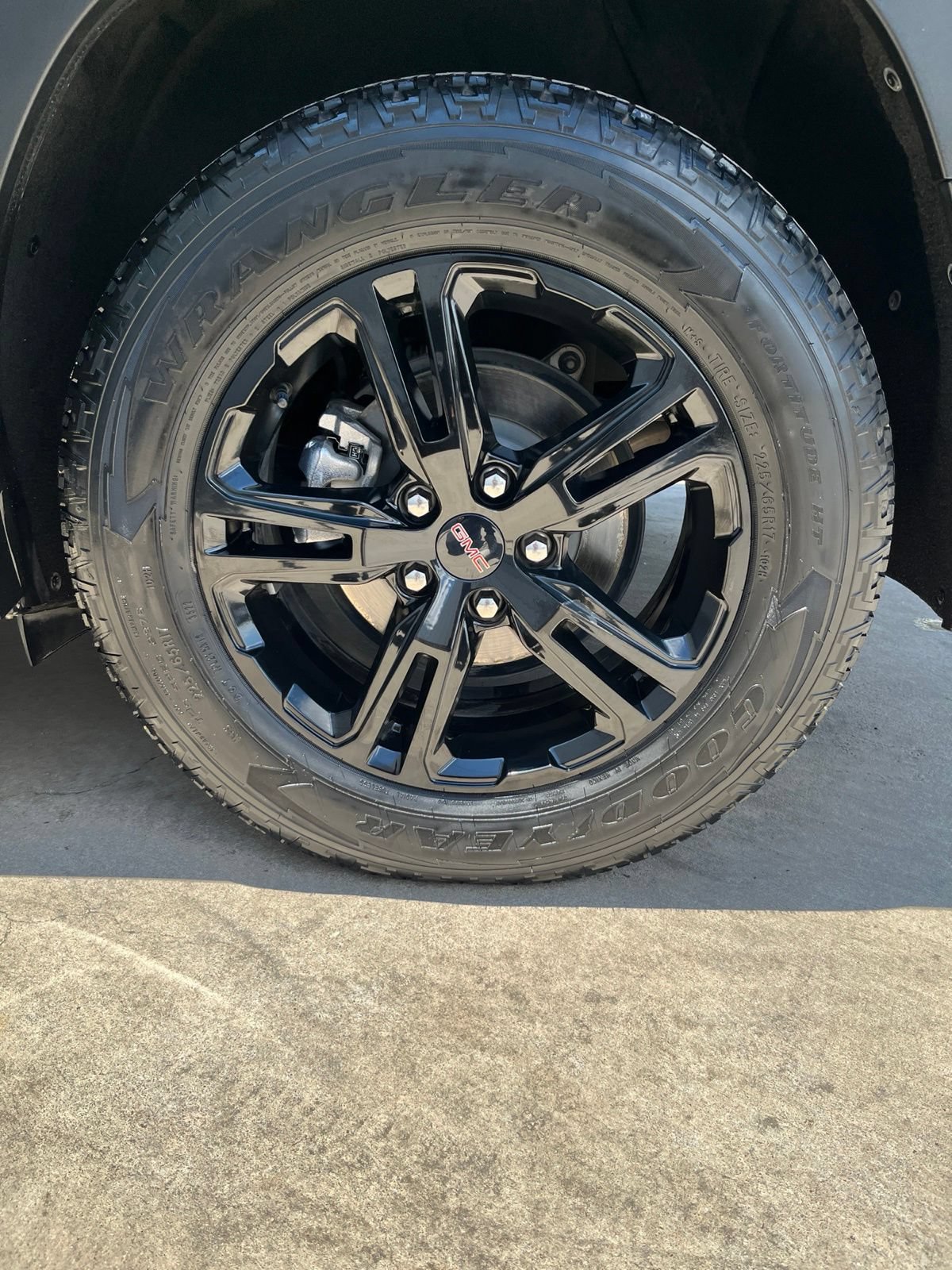 Used 2023 GMC Terrain AT4 w/ Tech Package AWD/4WD image 23