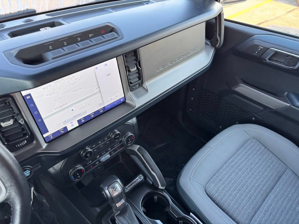 Certified 2022 Ford Bronco Outer Banks w/ Sasquatch Package AWD/4WD image 24