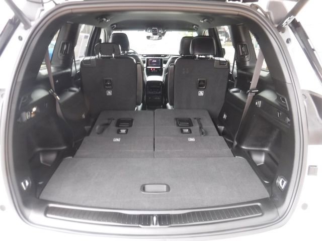 Certified 2023 Jeep Grand Cherokee L Laredo image 39