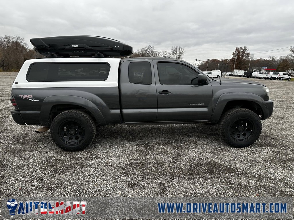 Used 2009 Toyota Tacoma PreRunner image 8