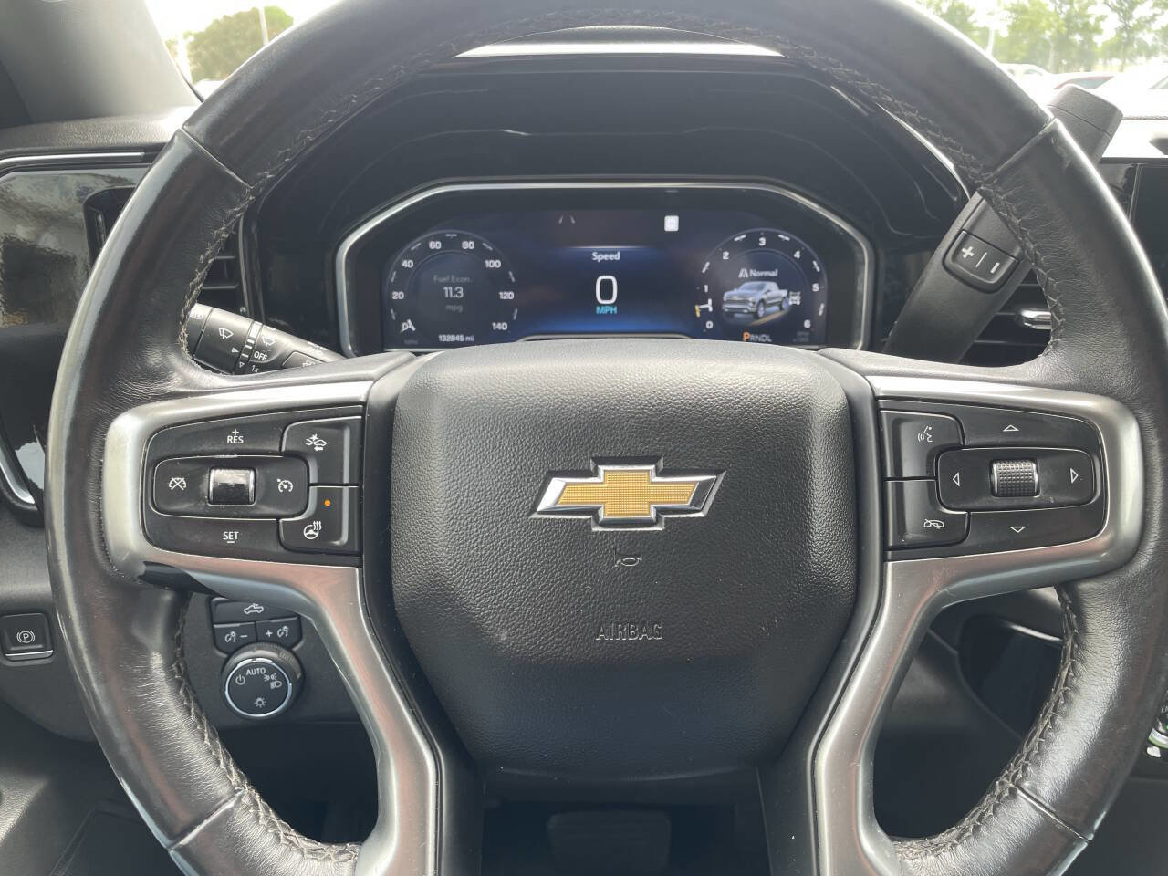 Used 2022 Chevrolet Silverado 1500 LT image 21