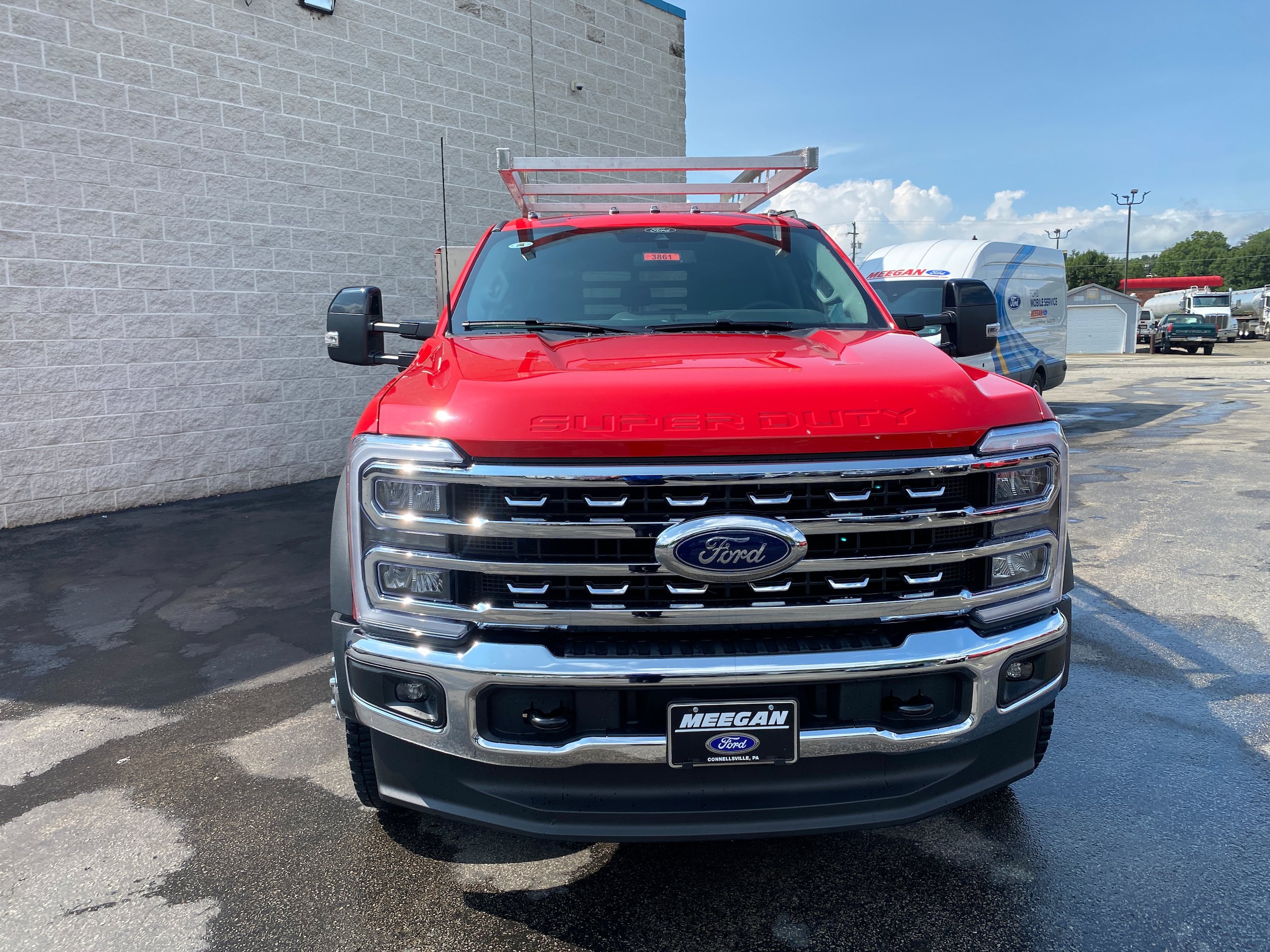 New 2026 Ford F550 4x4 Crew Cab image 16
