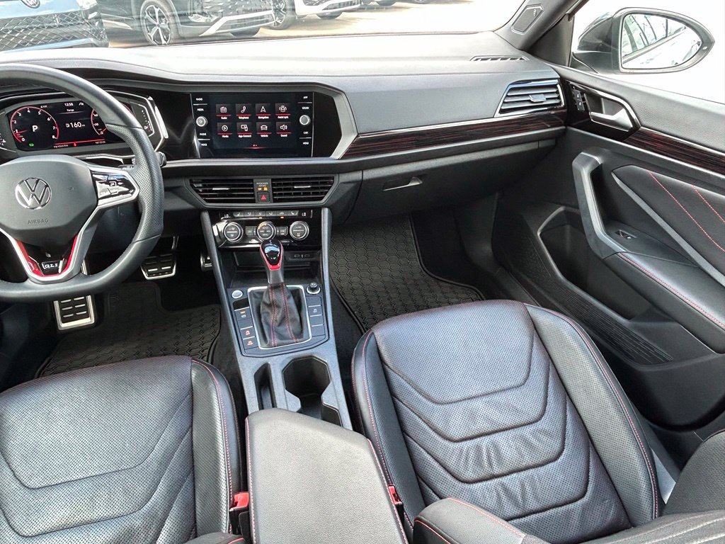Certified 2022 Volkswagen Jetta GLI Autobahn w/ GLI Black Package FWD image 11