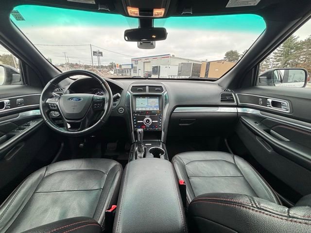 Used 2018 Ford Explorer Sport AWD/4WD image 22