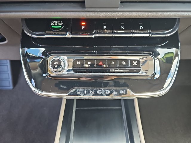 Used 2023 Lincoln Corsair FWD image 27