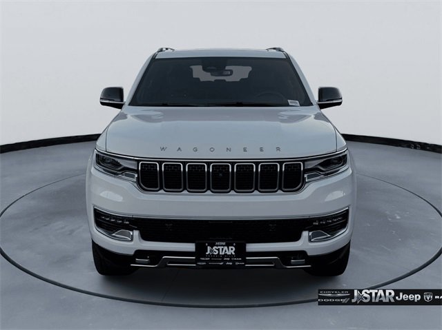 Used 2024 Jeep Wagoneer L Series III w/ Premium Group I image 2