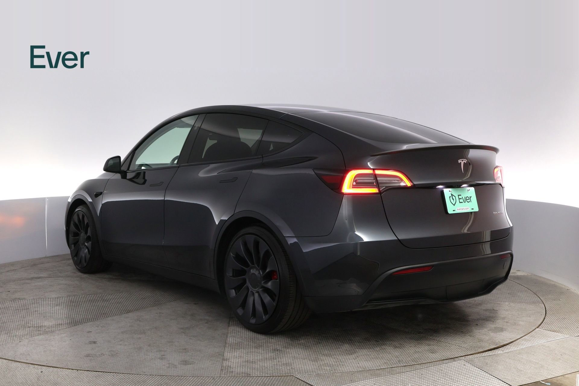 Used 2025 Tesla Model Y Performance image 17
