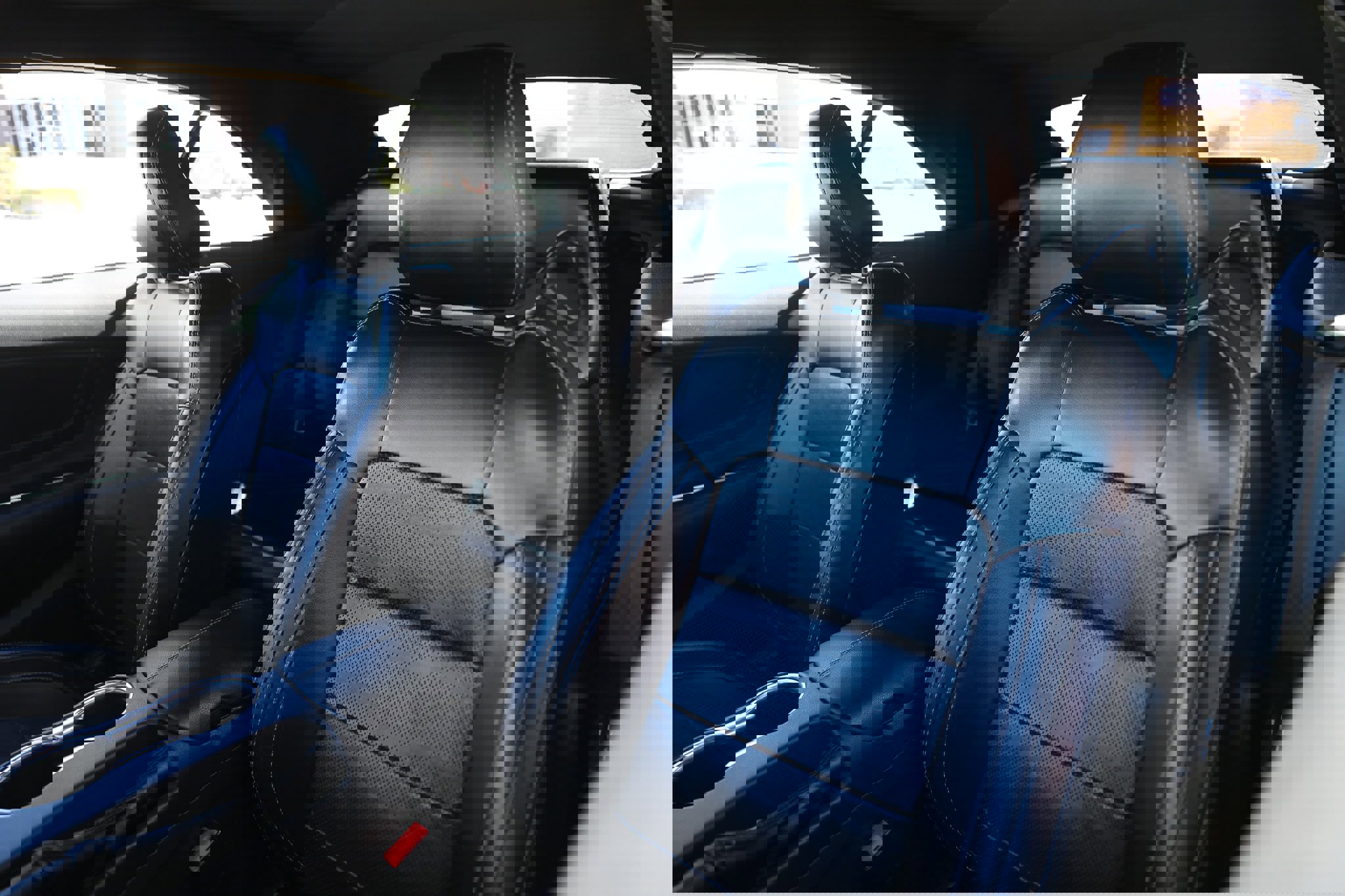 Used 2019 Ford Mustang GT Premium w/ Equipment Group 401A image 9