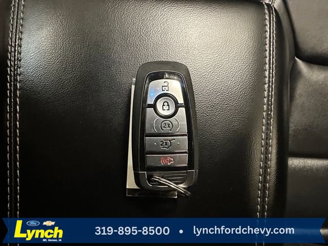 Used 2023 Ford Explorer XLT w/ Equipment Group 202A image 17