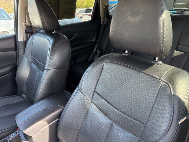 Used 2020 Nissan Rogue SL image 16
