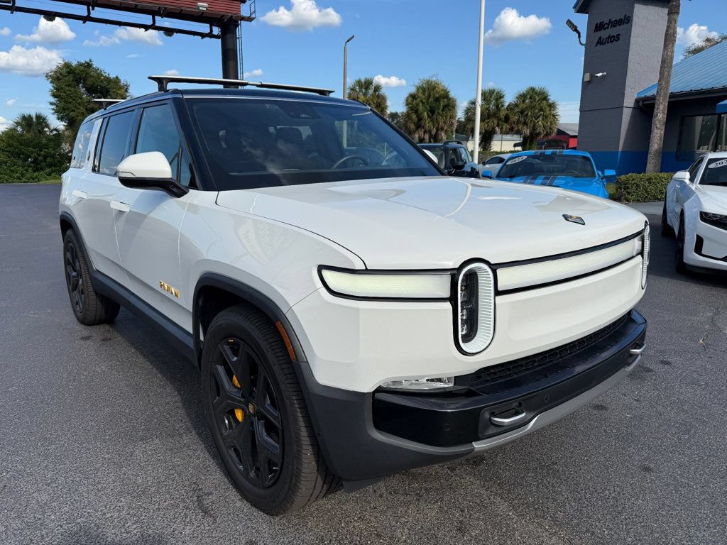 Used 2022 Rivian R1S Launch Edition Quad AWD/4WD image 3