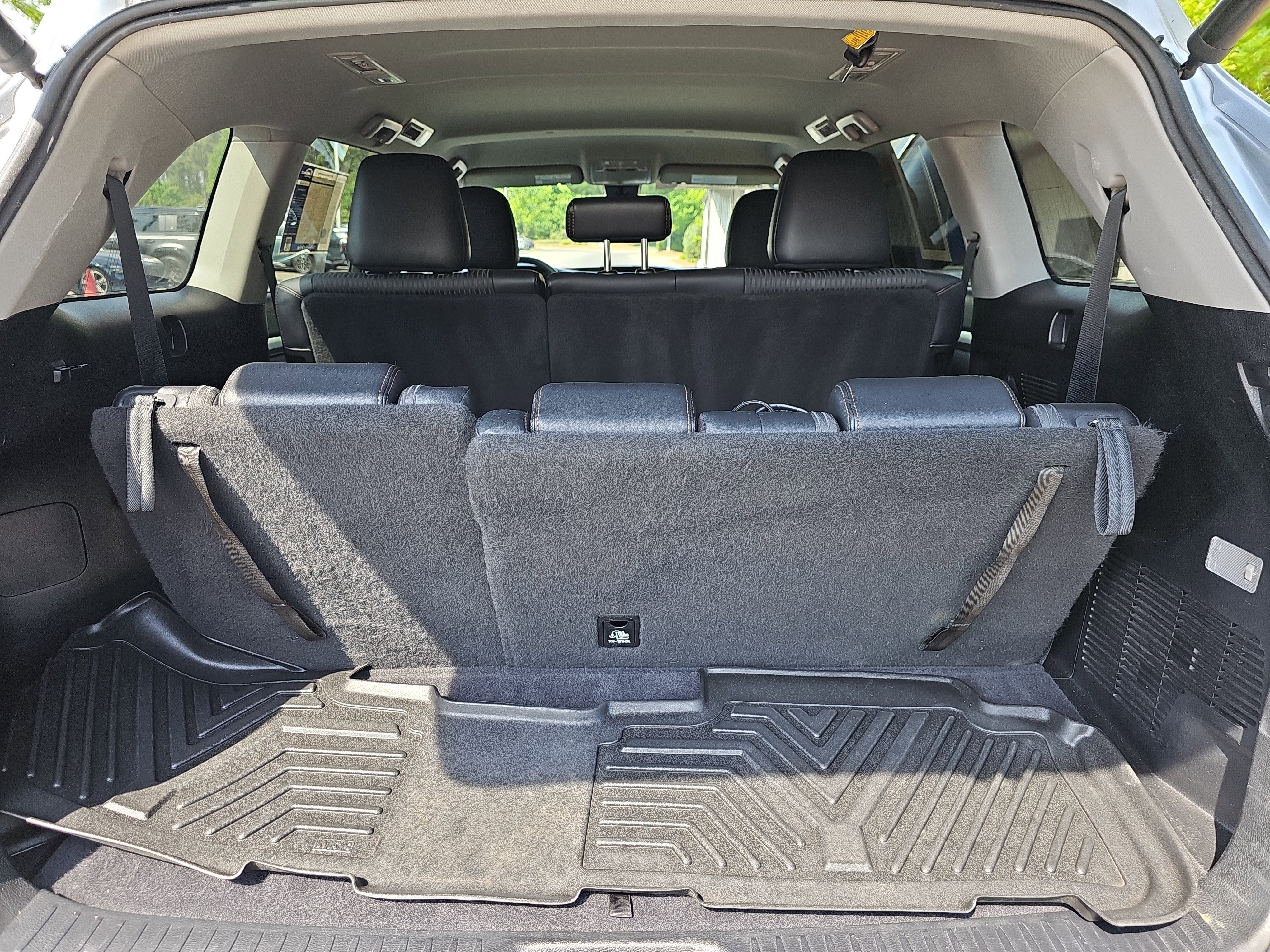 Used 2017 Toyota Highlander Plus FWD image 14